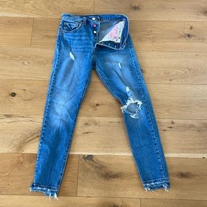 Levi’s 501 skinny, special pride edition! Size 27x28